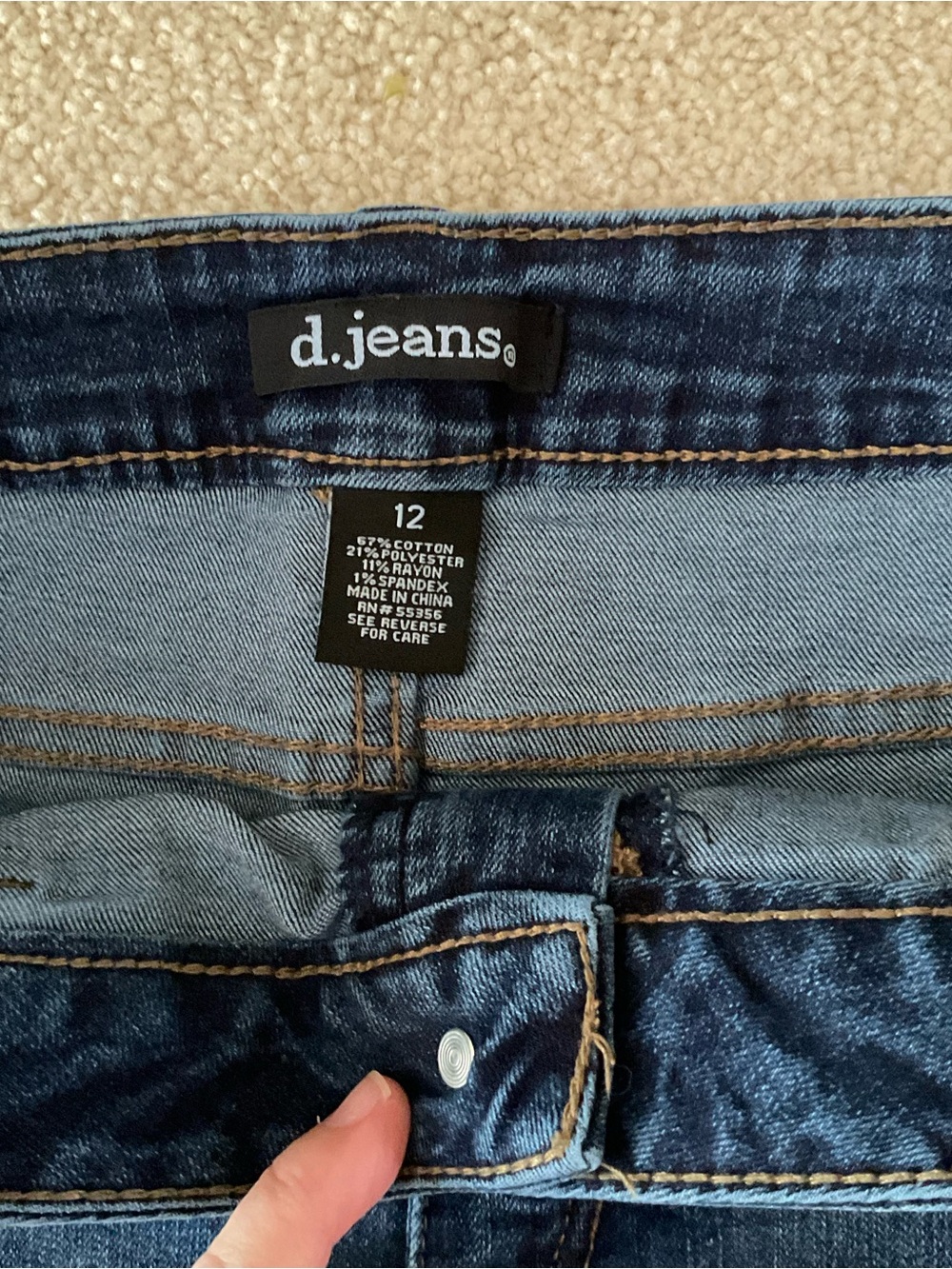 d. jeans Five Pocket Cuffed Denim Shorts, 12 - Picture 4 of 6